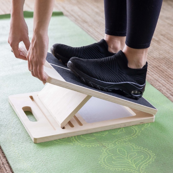 Ikru sāpes un stīvas potītes - 5 līmeņu koka slīpā platforma | FLEXBOARD